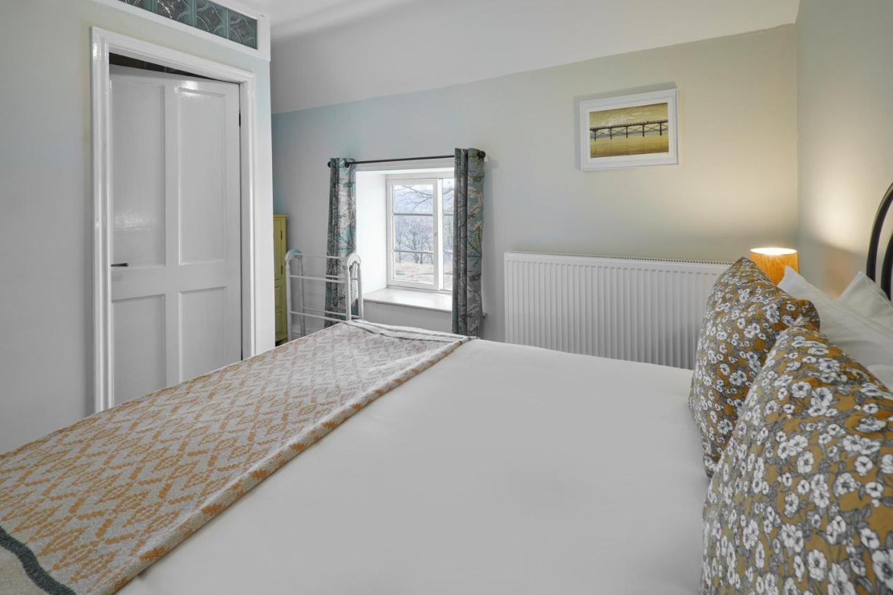 Danby Host & Stay - Lop Hall מראה חיצוני תמונה